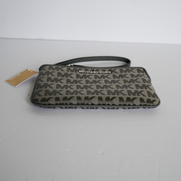 Michael Kors Jet Set Travel TZ Wristlet Grey - Picture 6 of 8